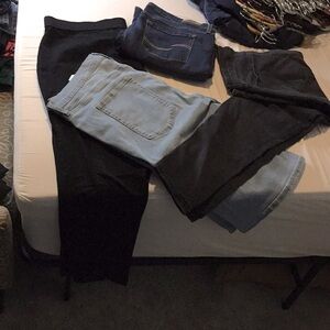 Lot of 4 - plus size 18 & 20 pants & shorts